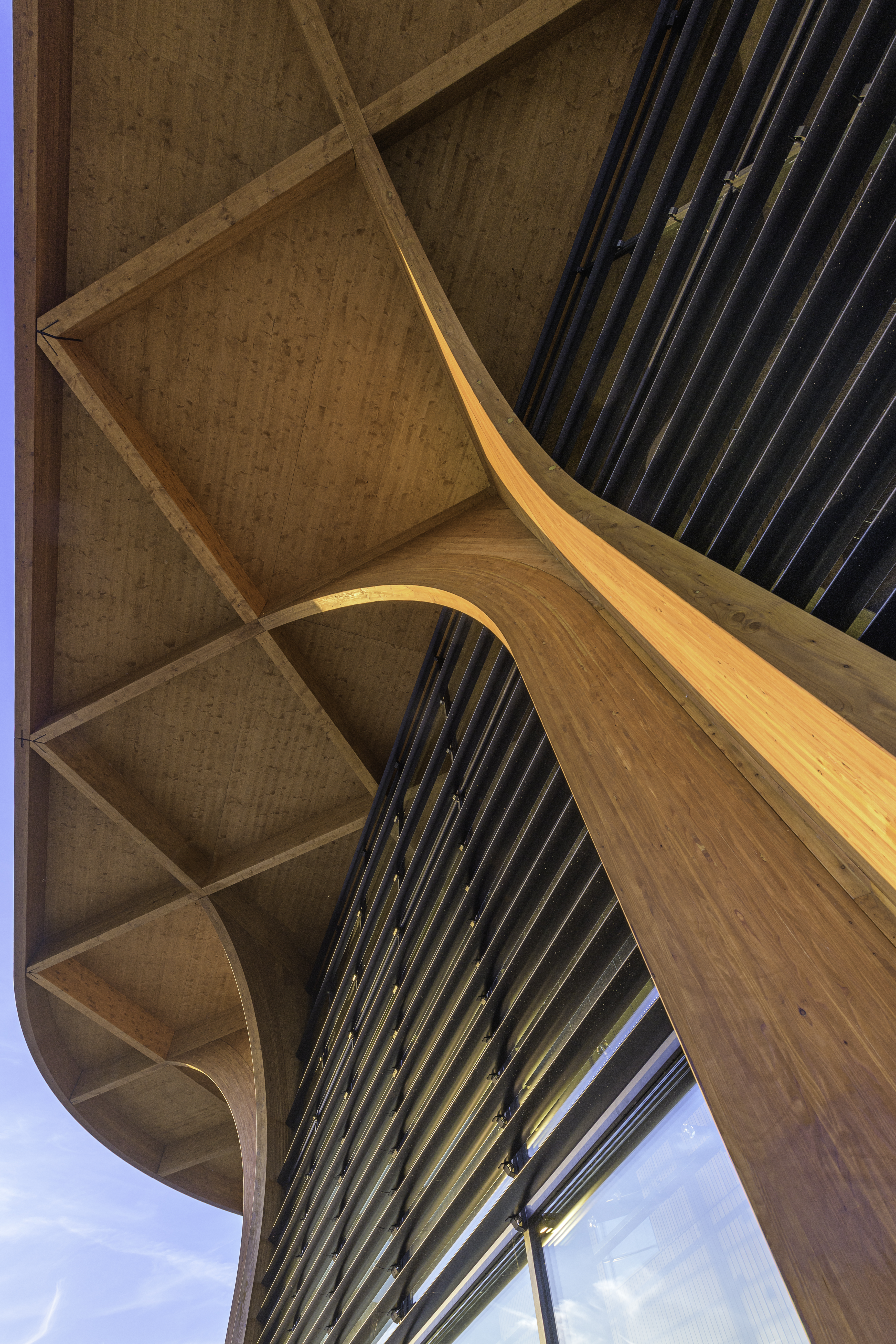 SuperHub Supermarket