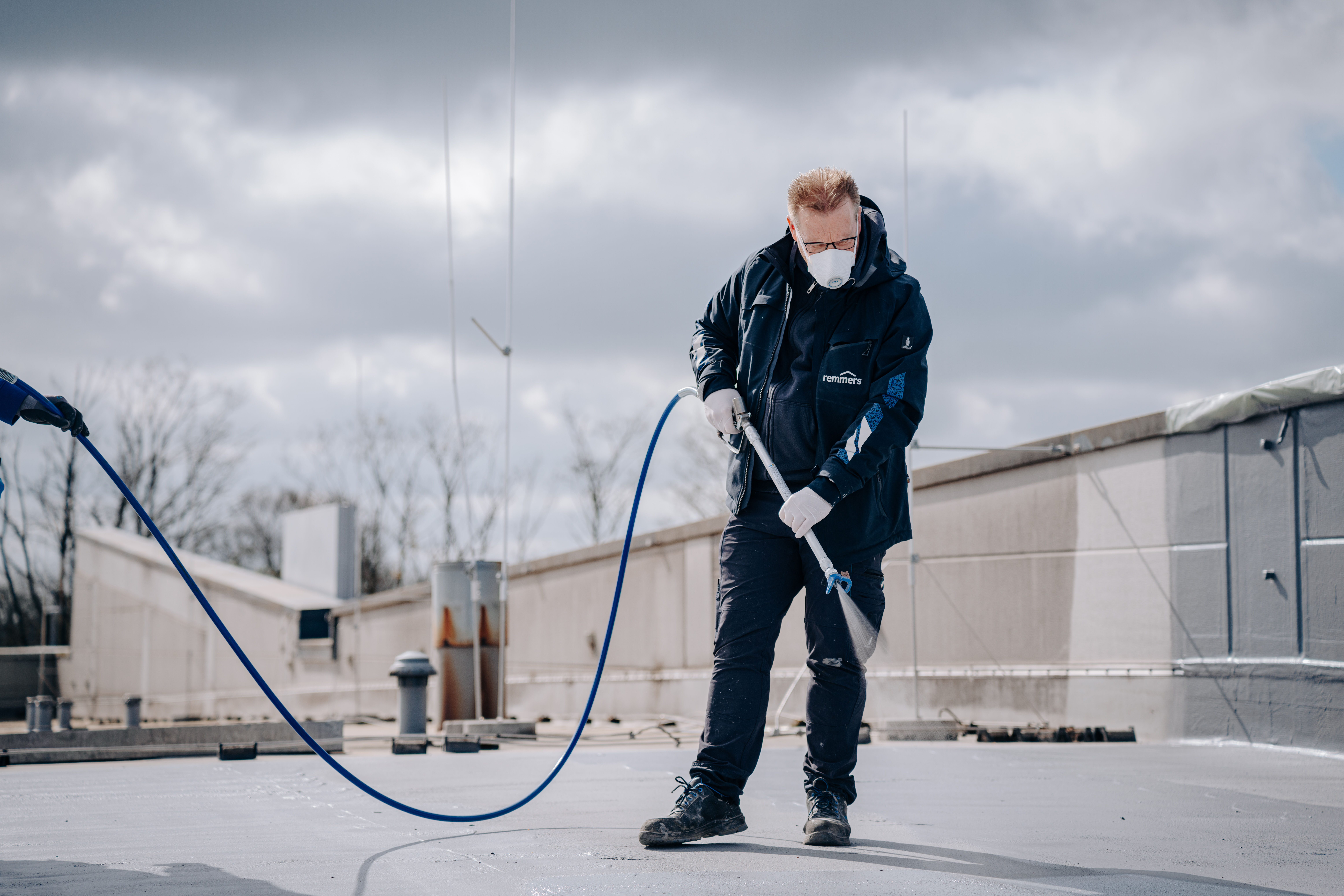 Flat roof shooting Edeka Velbert