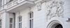 Hausfassade mit Verzierung Hausfassade mit Verzierung